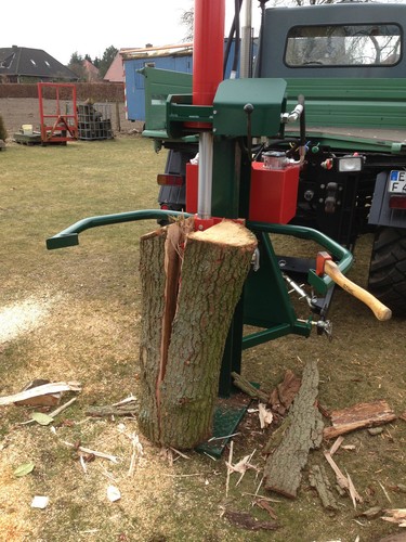 Holzspalter 30 tonnen - -,